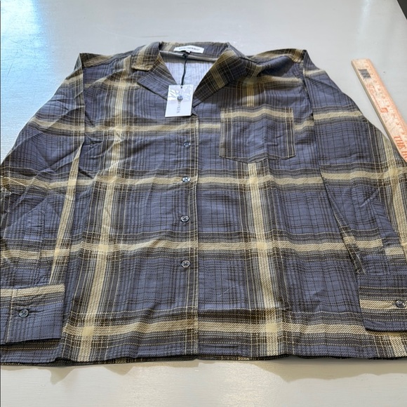 WeWoreWhat Long Sleeve PJ Top Size XS - Picture 3 of 10